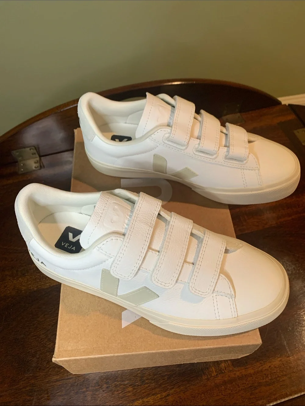Women’s Veja Recife White Leather Sneakers - Picture 4 of 13